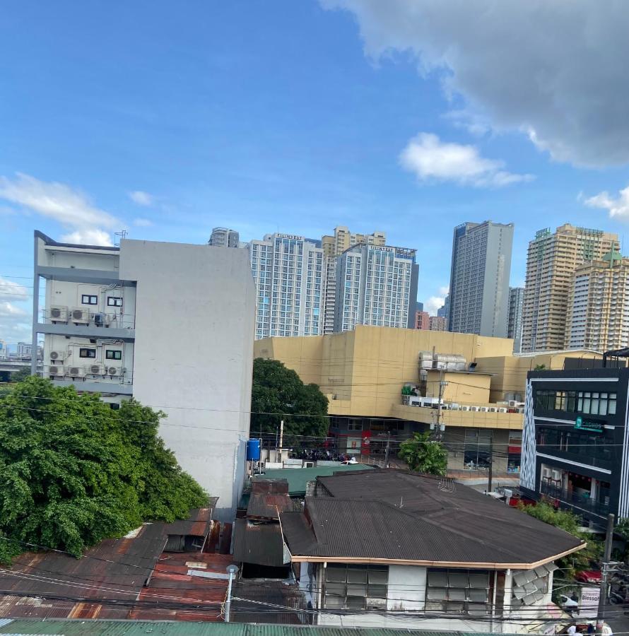 Lime Lite Manila Hostel Макати Экстерьер фото